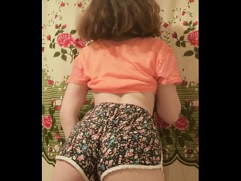 ❤️ Jeune fille sexy se déshabillant devant la caméra. ️❌ Vidéo de porno at porn fr.nullscripts.top ❌️