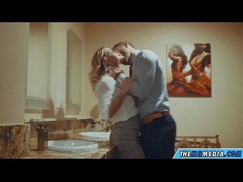 ❤️ Quand une blonde plantureuse vous séduit dans des toilettes publiques. ️❌ Vidéo de porno at porn fr.nullscripts.top ❌️